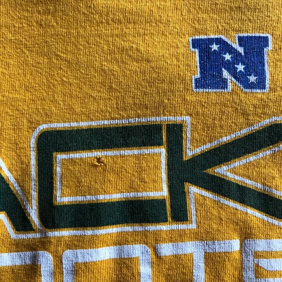 Two long sleeve Green Bay Packer t-shirts. - Picture 2 of 4